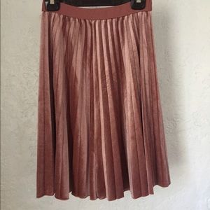 Chemise velvet pleated skirt